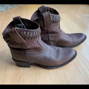 Frye Diana Cut Stud Short Boot